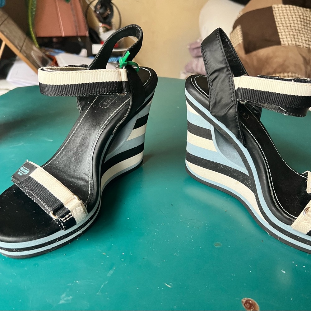 Authentic Coach wedge sandals Mylar A8051